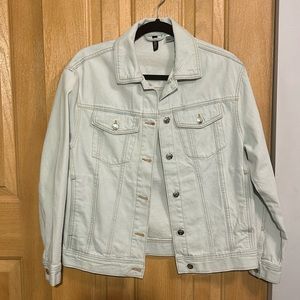 H&M | Pale Denim Jacket | Size XSmall